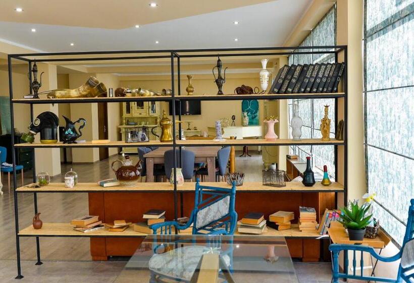 Hotel Four Seasons Riverside