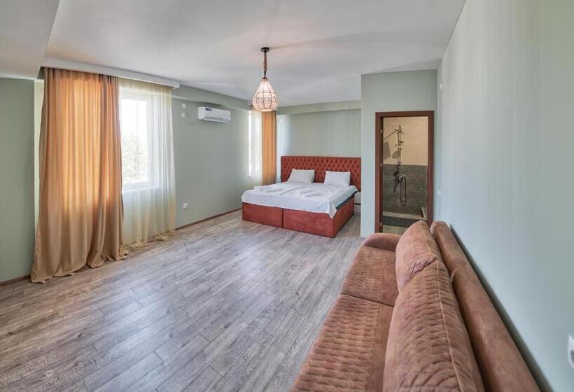 Hotel Four Seasons Riverside