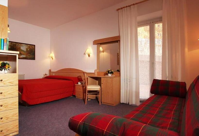 فندق Garnì Villanova