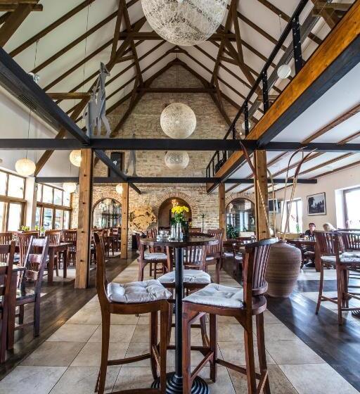 בית מלון כפרי Greensgate Golf And Leisure Resort