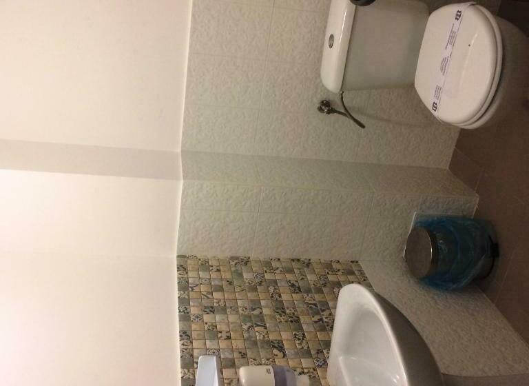 فندق Han Poienita