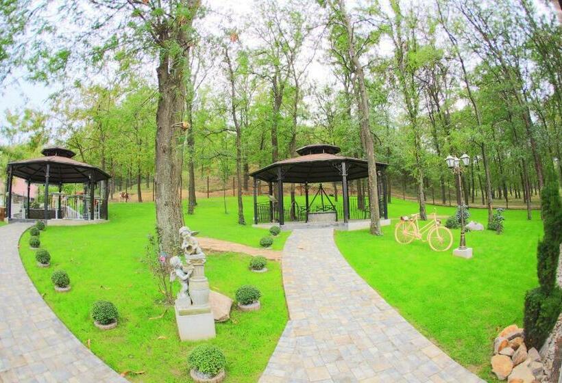 فندق Han Poienita