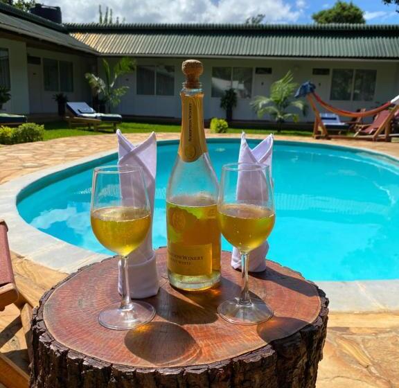 호텔 Karanga River Lodge