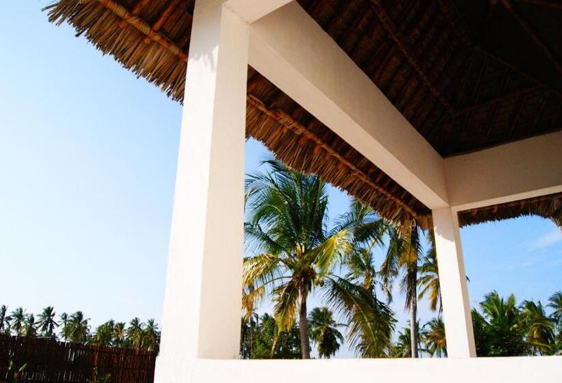 酒店 Kijongo Bay Beach Resort