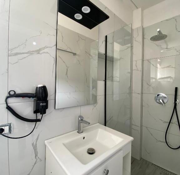 בית מלון כפרי Kristal Borsh