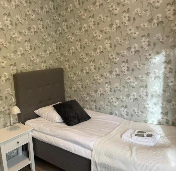 בית מלון כפרי L Luspen