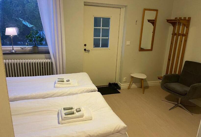 בית מלון כפרי L Luspen