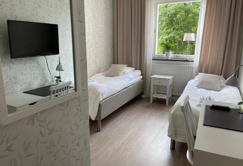 בית מלון כפרי L Luspen