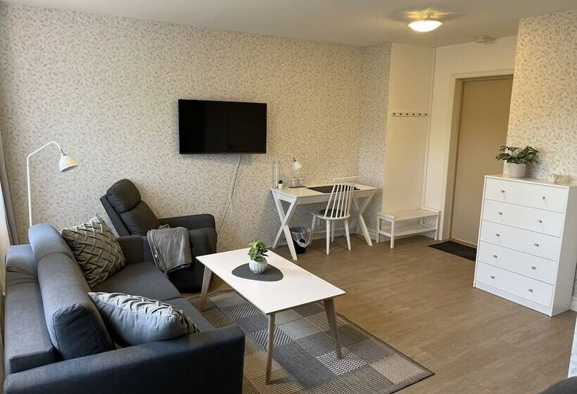 בית מלון כפרי L Luspen