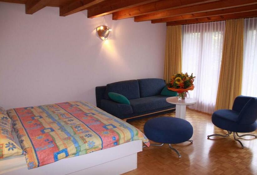 בית מלון כפרי Landgasthof Aachbruggli