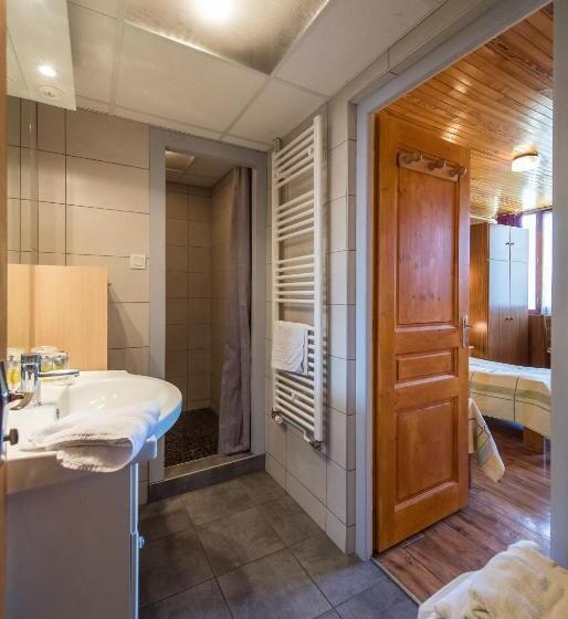 בית מלון כפרי Les Sorbiers