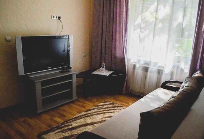 Отель Lisova Perlina