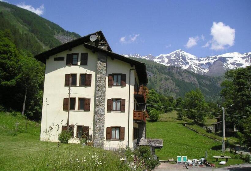 בית מלון כפרי Mont Gelé