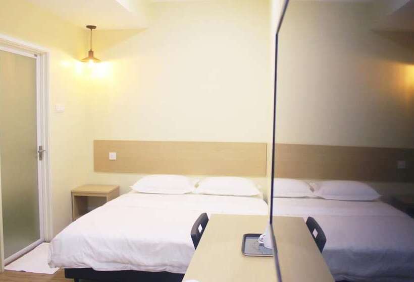 בית מלון כפרי No.31 Maple Inn