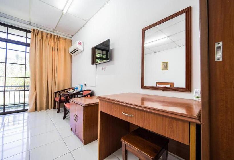 فندق Oyo 44033 Terap Inn Kuala Nerang