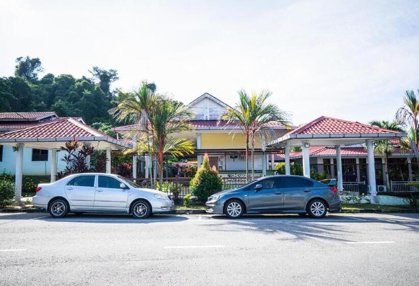 فندق Oyo 44033 Terap Inn Kuala Nerang