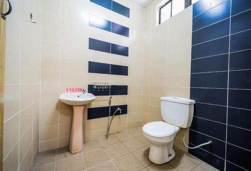 فندق Oyo 44033 Terap Inn Kuala Nerang