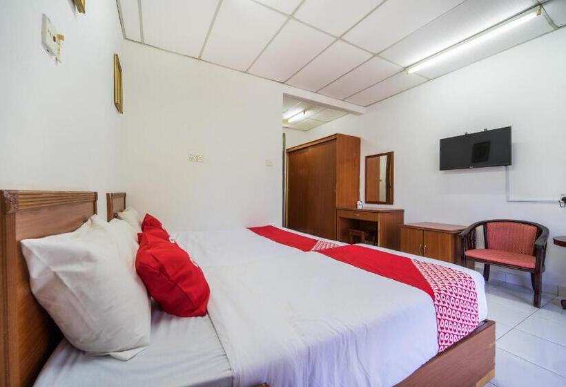 فندق Oyo 44033 Terap Inn Kuala Nerang