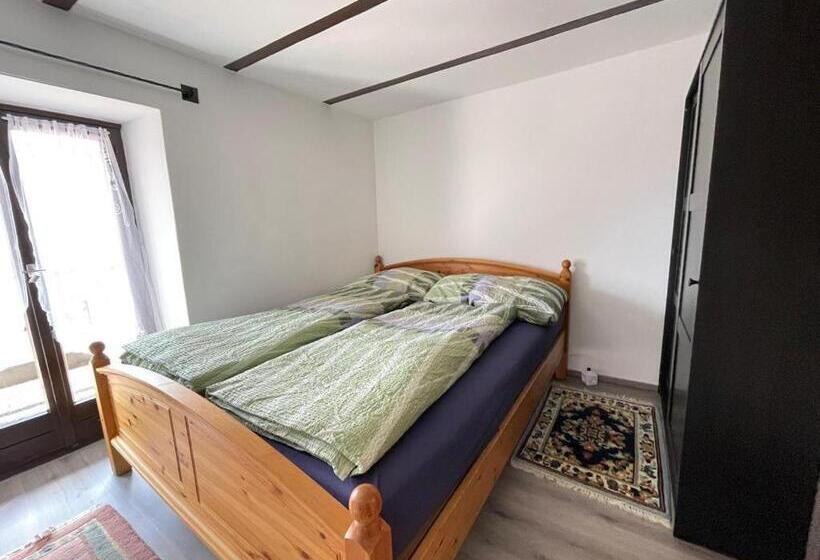 فندق Palazzo Gamboni Swiss Historic