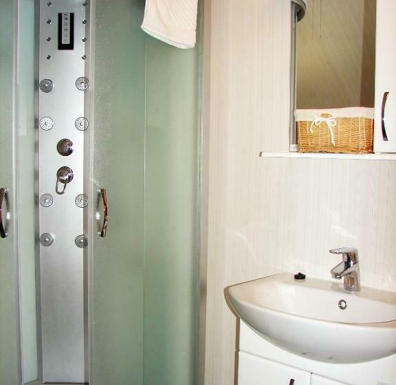 ホテル Pershyi Kordon Tourist Complex