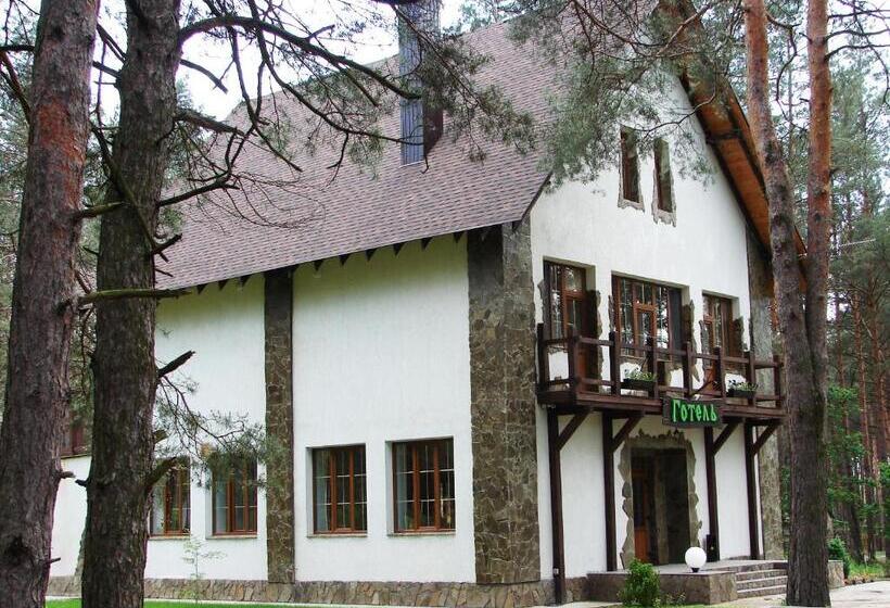 ホテル Pershyi Kordon Tourist Complex