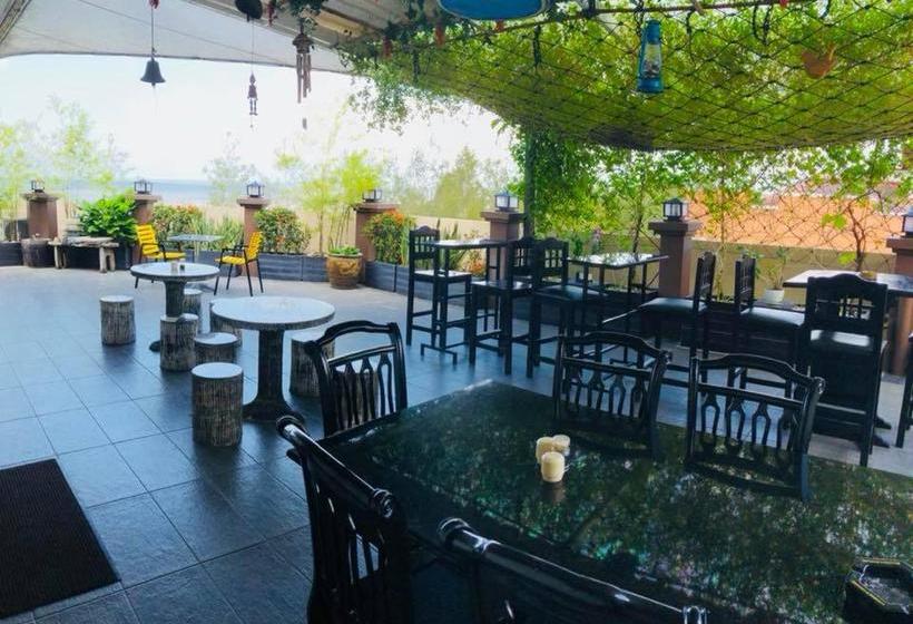 בית מלון כפרי Pontian Garden