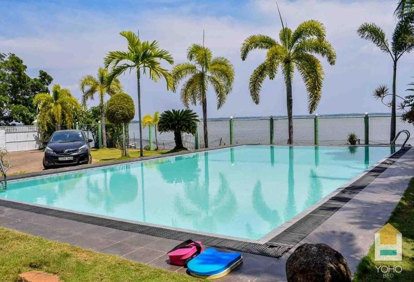 호텔 Rainbow Lagoon Villa