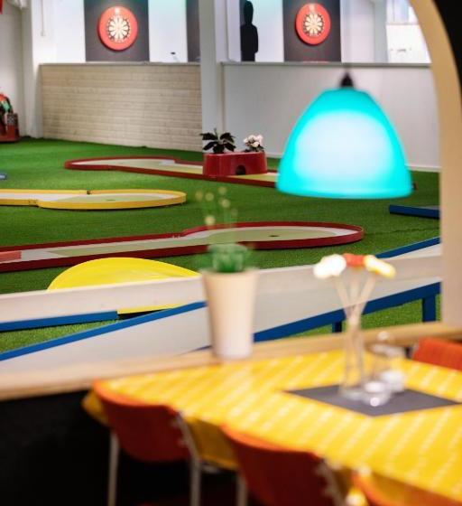 Otel Route 154, 15 Min Till Ullared