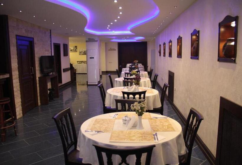 酒店 Susuzlu Seckin