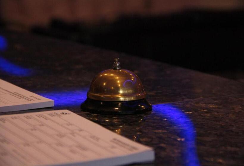 酒店 Susuzlu Seckin