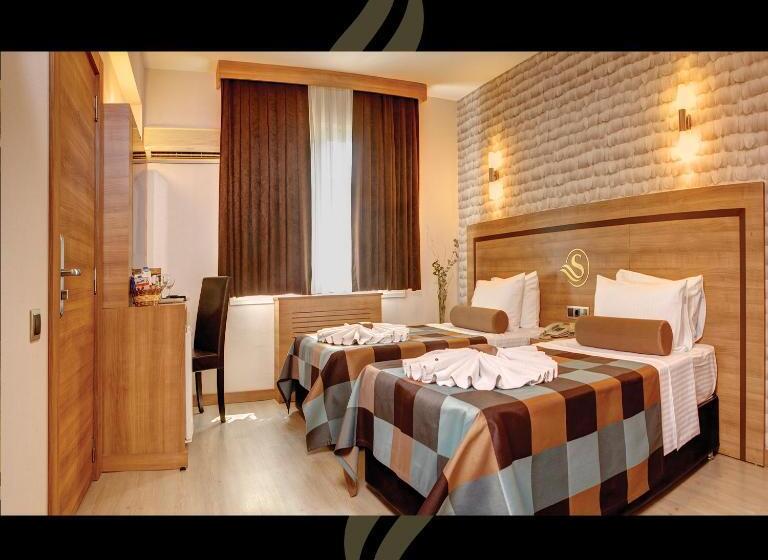 酒店 Susuzlu Seckin