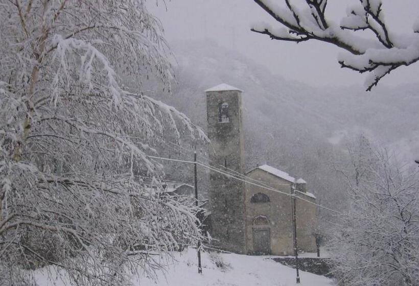 בית מלון כפרי Tamola