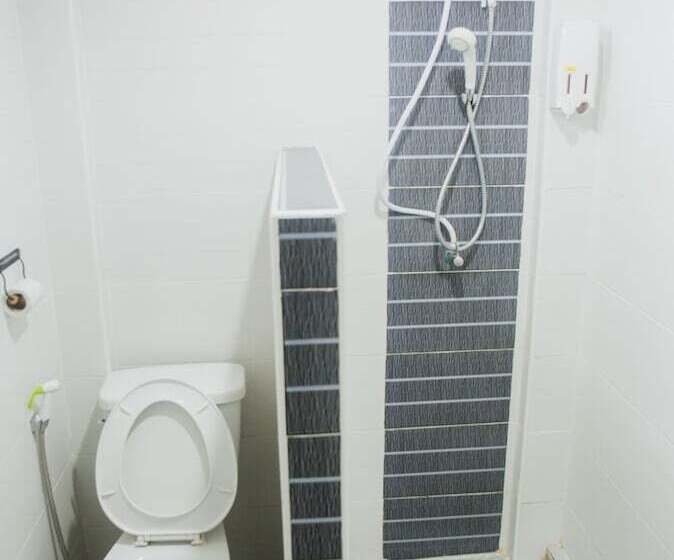 Отель The Areaac