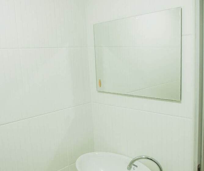 Отель The Areaac