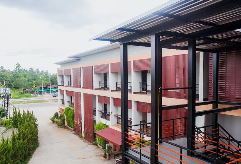 Отель The Areaac