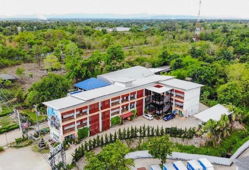 Отель The Areaac