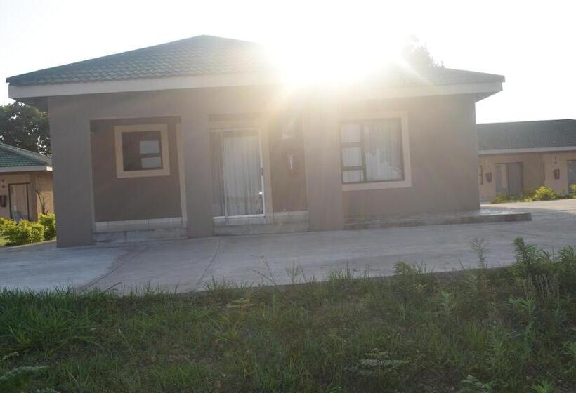 Kosi Bay Hippo Lodge & Resort