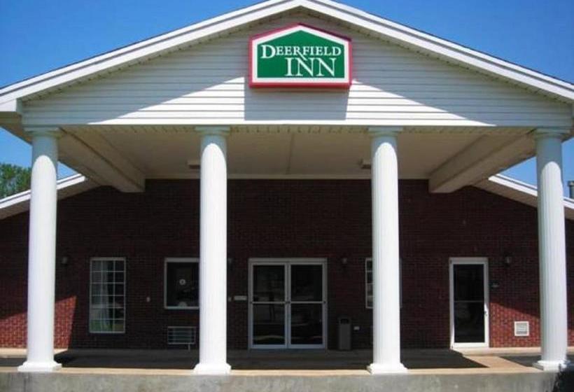 فندق على الطريق Deerfield Inn