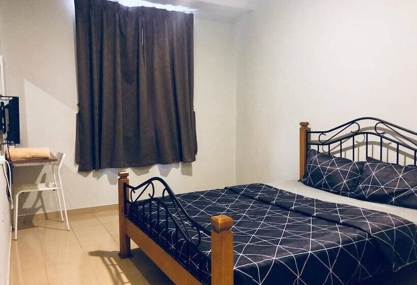 מוטל Lunas Homestay By Yolodge