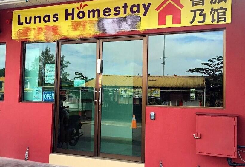 מוטל Lunas Homestay By Yolodge