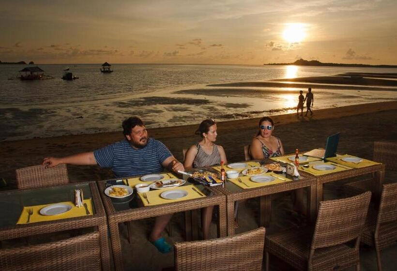 Nabulao Beach And Dive Resort