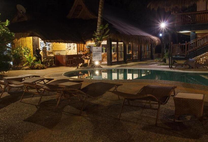 Nabulao Beach And Dive Resort