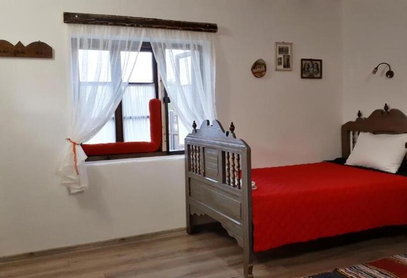 פנסיון Babinata Kashta Srebarna