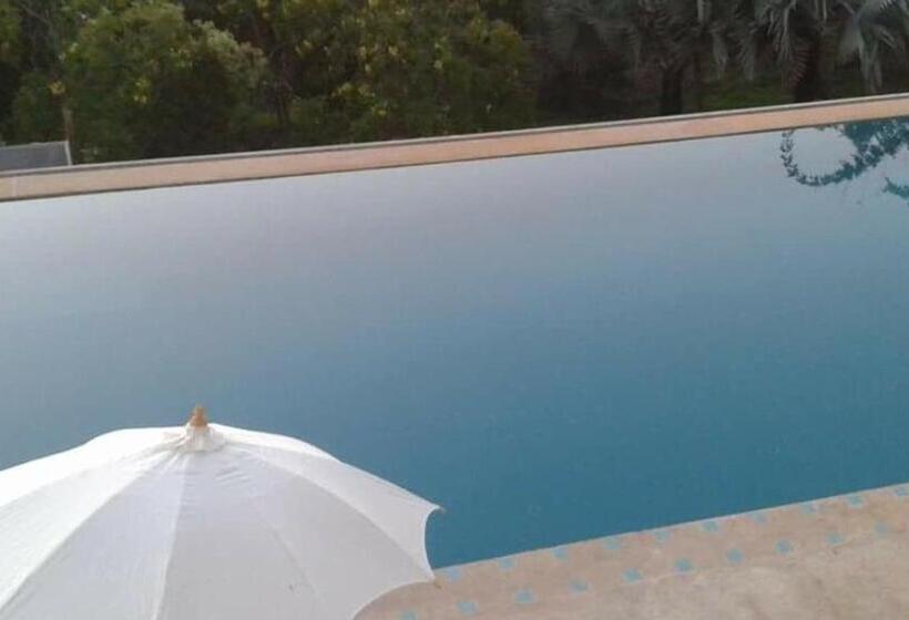 بنسيون Bed & Breakfast Chiang Rai