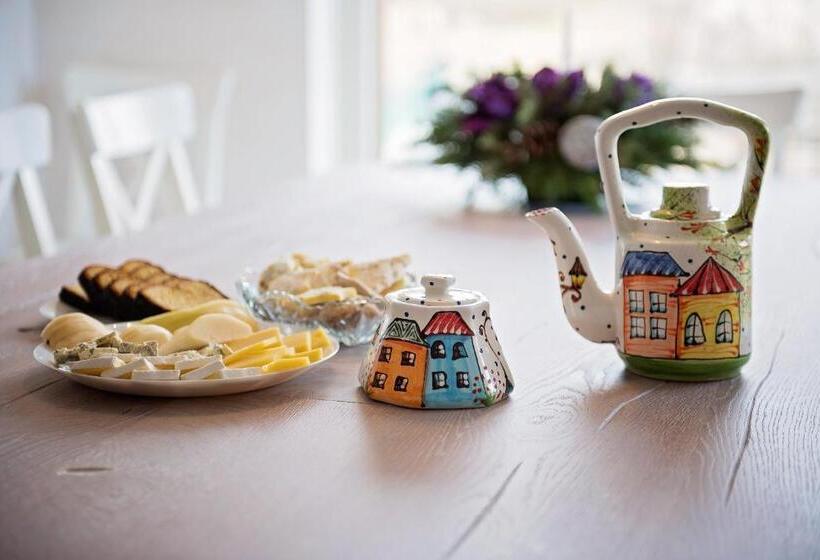 بنسيون Casa De La Munte