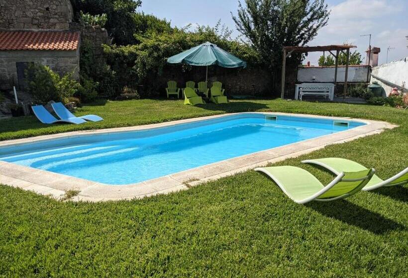 بنسيون Casa Do Forno