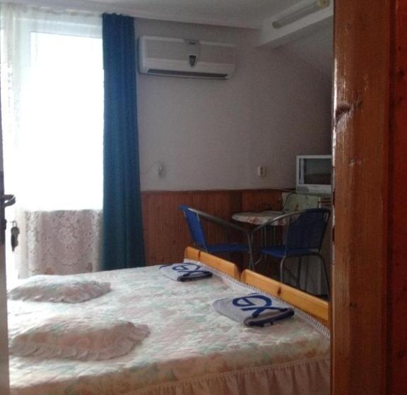 פנסיון Central Guesthouse