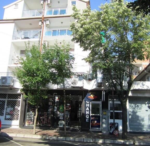 פנסיון Central Guesthouse