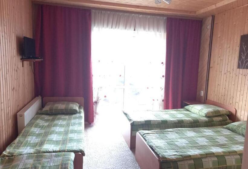 بنسيون Dream House