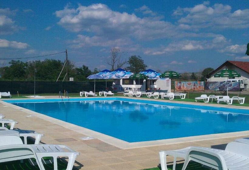 膳宿费 Drumul Dragostei